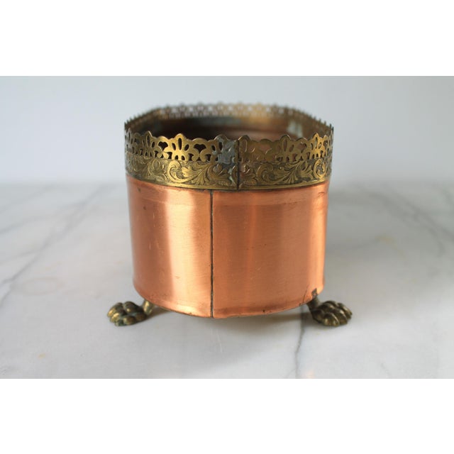 Vintage Oval Copper and Brass Planter or Jardiniere For Sale In Milwaukee - Image 6 of 9