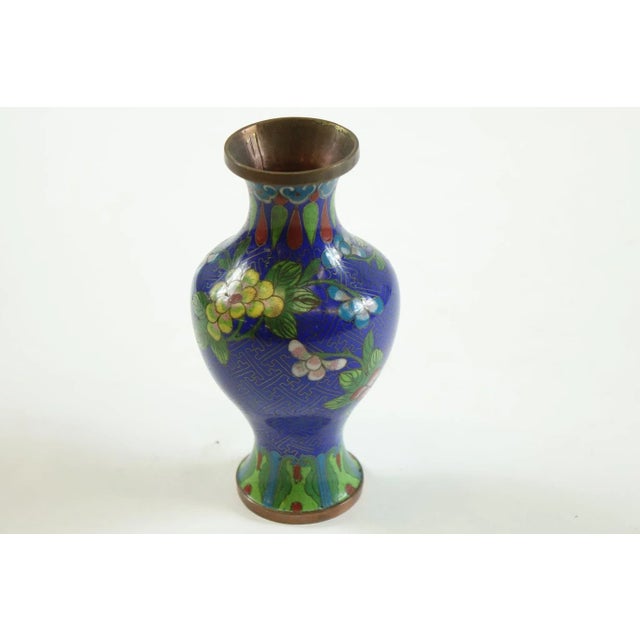 Early 20th Century Chinese Cloisonne Vase For Sale - Image 4 of 4