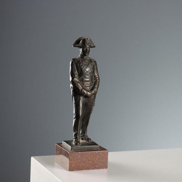 Black Bronze Carabiniere with Red Porphyry Base For Sale - Image 8 of 8