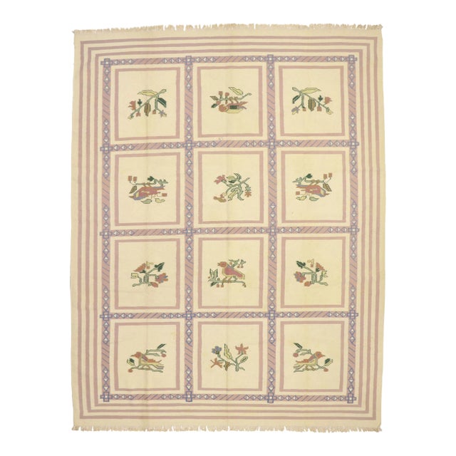 Vintage Oltenian Romanian Floral Kilim Rug - 09'03 X 11'08 For Sale