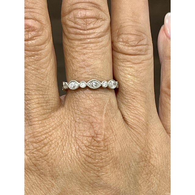 Modern 1.28 Ct Diamond Band Size 7 For Sale - Image 3 of 5