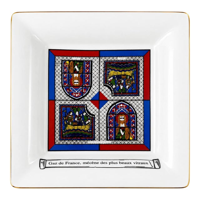 Vintage Cathedral De Chartres Bourges French Glass Windows Porcelain Ashtray For Sale