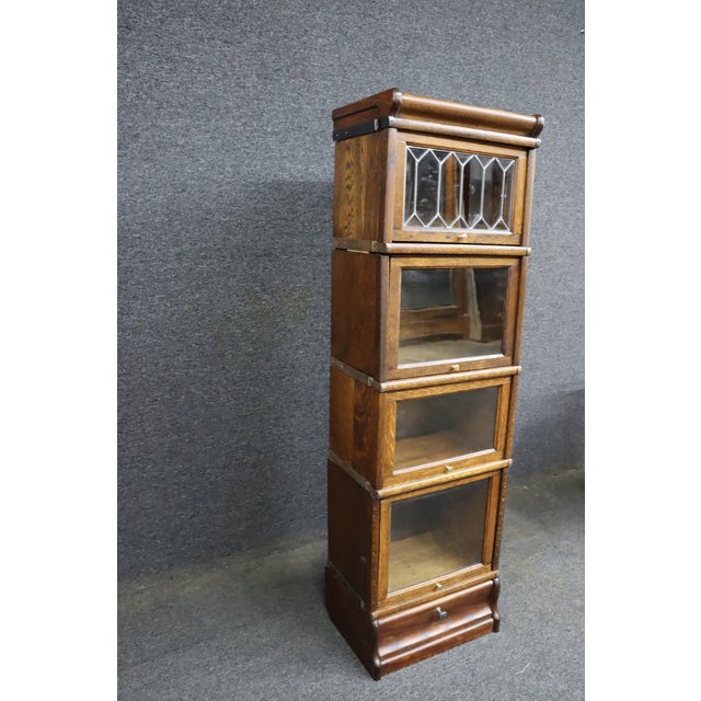 Rare Globe-Wernicke Attributed Quarter Sawn Oak Stacking Bookcase With Leaded Glass For Sale In Philadelphia - Image 6 of 10