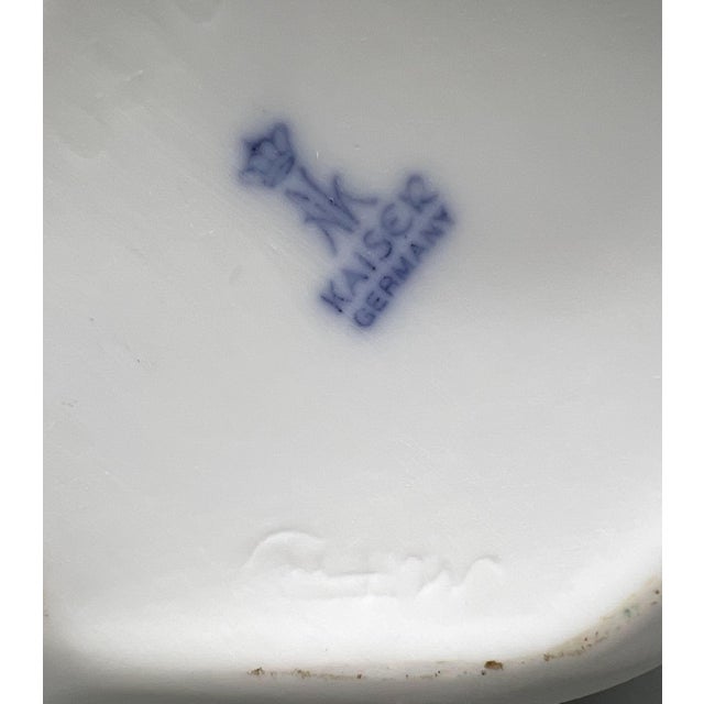 Set of 3 Vintage M. Frey Kaiser West Germany White Bisque Porcelain Floral Vessels – Mid to Late 20th Century – Romantic / European Traditional For Sale - Image 11 of 16