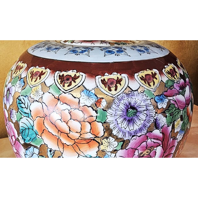 Vintage Hand-Painted Floral Porcelain Table Lamps – a Pair For Sale - Image 9 of 18