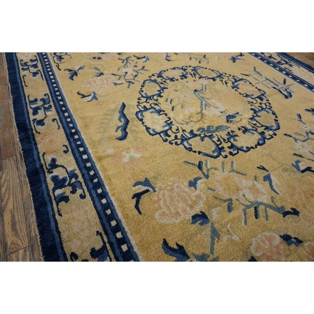 Early 19th Century 1820s Yellow Medallion Antique W. Chinese Qing Ningxia Knooted Room Size Rug For Sale - Image 5 of 10