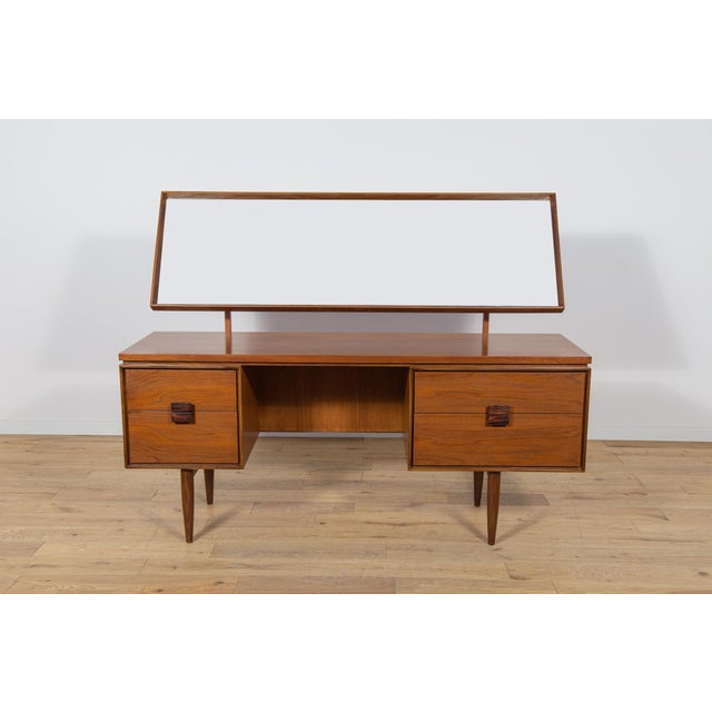 Mid-Century Modern Mid-Century Dressing Table in the style of Ib Kofod-Larsen for G-Plan, United Knigdom, 1960s For Sale - Image 3 of 18