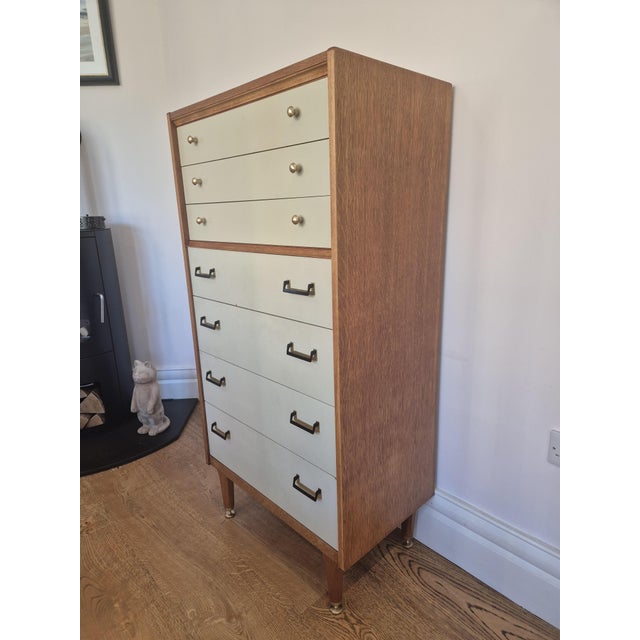 Wood Mid-Century Oak Chest of Drawers by E Gomme for G Plan, 1950s For Sale - Image 7 of 13