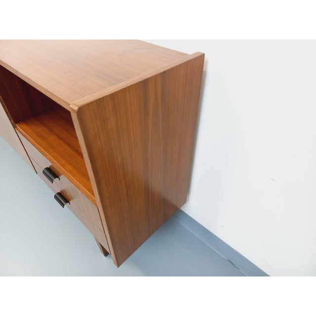 1960s Vintage Scandinavian-Style Teak Sideboard, 1960s For Sale - Image 5 of 18