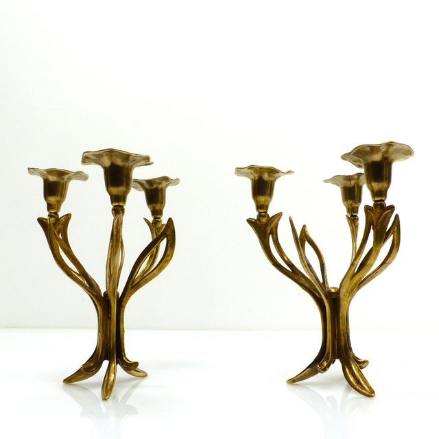 Three-Light Tripod Brass Candlesticks with Organic Floral Decoration, 1960s, Set of 2 For Sale - Image 3 of 8