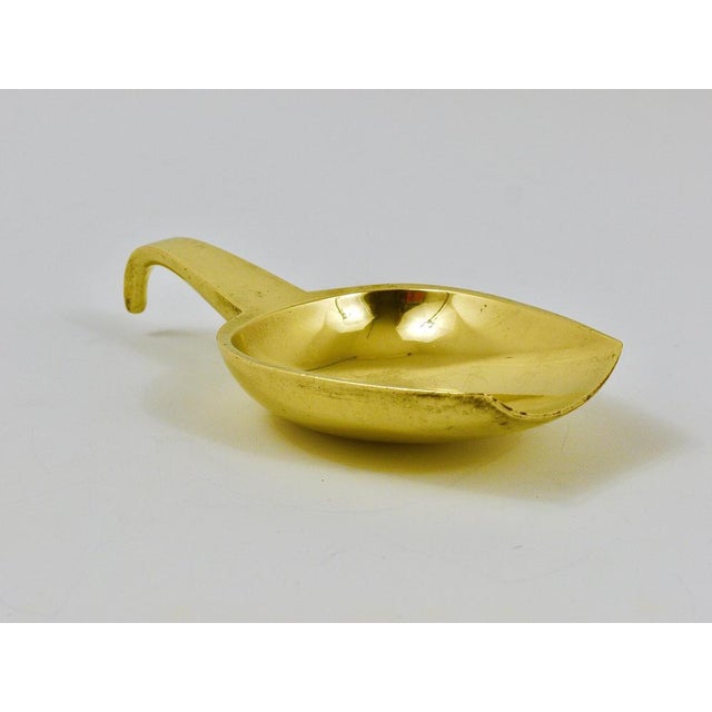 Mid-Century Modern Mid-Century Brass Shovel Ashtray with Handle attributed to Carl Auböck, Austria, 1950s For Sale - Image 3 of 16