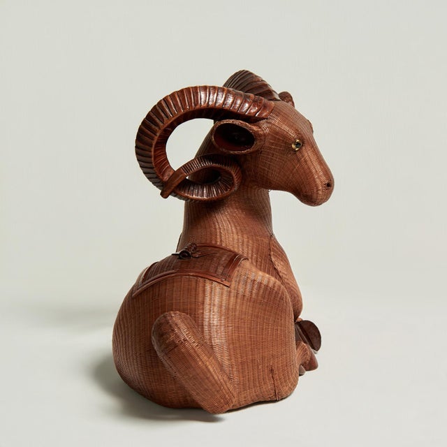 Vintage Chinese Wicker Ram Box From the Shanghai Collection For Sale - Image 4 of 12