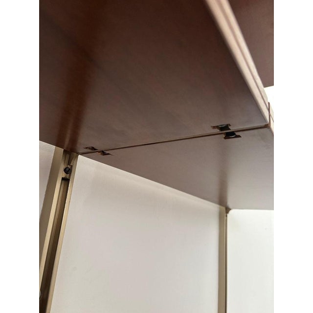E22 Wall Bookcase in Iron and Wood attributed to Osvaldo Borsani for Tecno, Italy, 1960s For Sale - Image 9 of 10