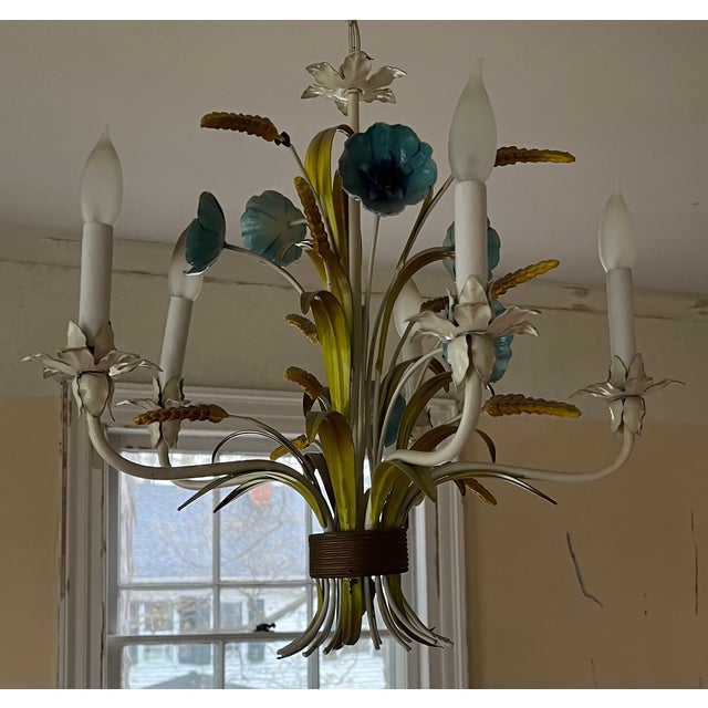1970s Italian Mid-Century Tole Five Light Chandelier With Gathered Blue Flowers, Grasses and Wheat Stalks For Sale - Image 16 of 18