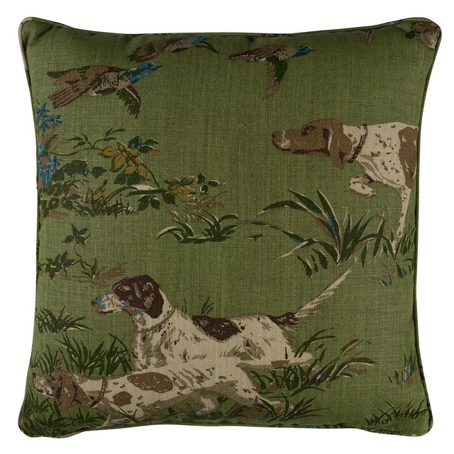 This pillow features Pointers with a self welt finish. With its field dogs and fluttering quail, Pointers is a classic...