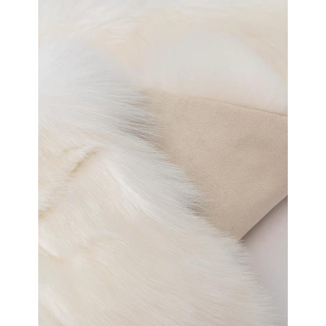 18-Inch Natural Imitation Fox Fur Throw Pillow For Sale In Des Moines, IA - Image 6 of 9