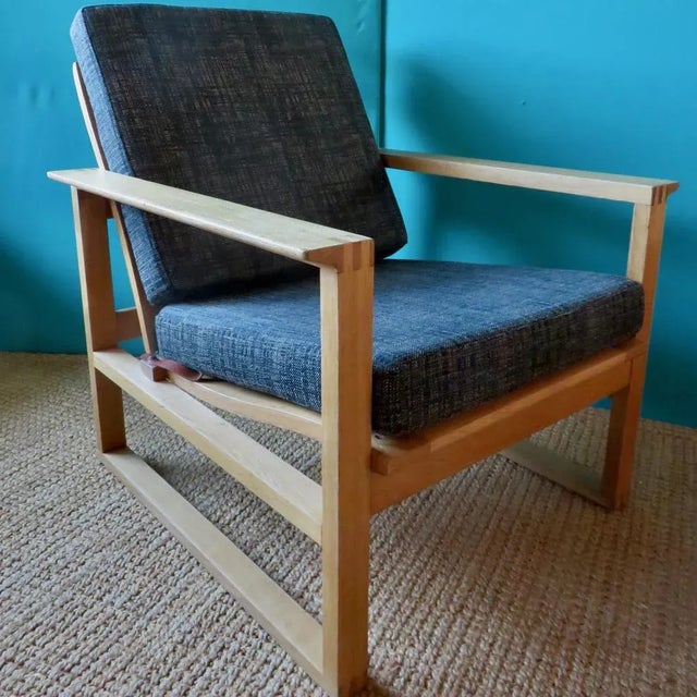 Vintage Lounge Chair in Light Oak by Borge Mogensen for Fredericia, Denmark, 1965 For Sale - Image 3 of 13
