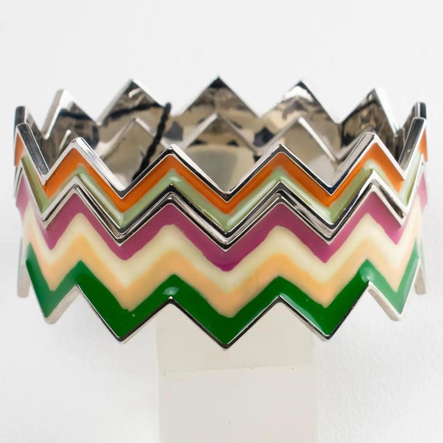 2000 - 2009 Missoni Set of Silvered Zig-Zag Bangle Bracelet with Multicolor Enamel For Sale - Image 5 of 9