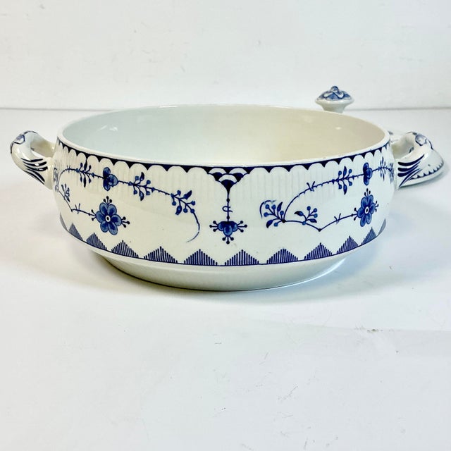 1950s Vintage English Boho Chic Gustavian Denmark Pattern Covered Dish, Casserole Style. For Sale - Image 12 of 16