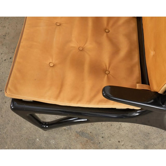 Wood Midcentury Italian Gio Ponti Style Lacquer Ebonized Settee For Sale - Image 7 of 13