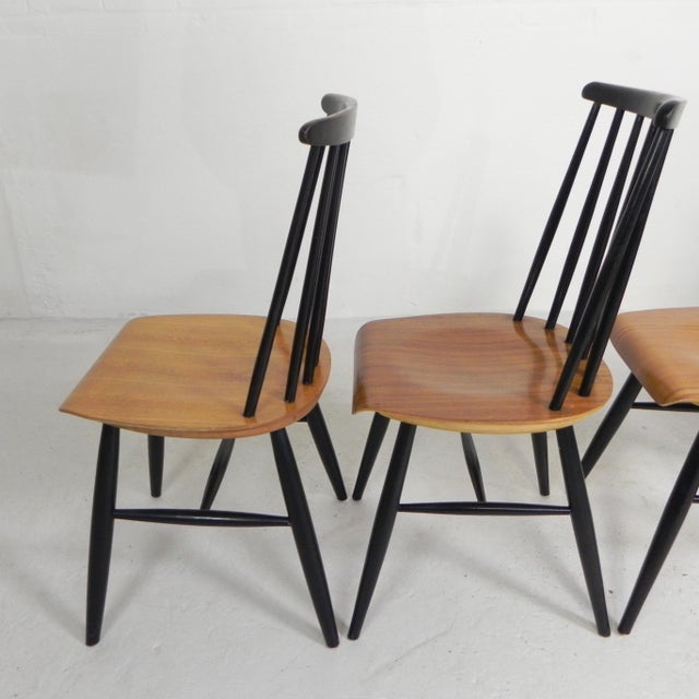 Vintage Model Fanett Spindle Chairs from Tapiavaara, 1960s, Set of 4 For Sale - Image 18 of 18