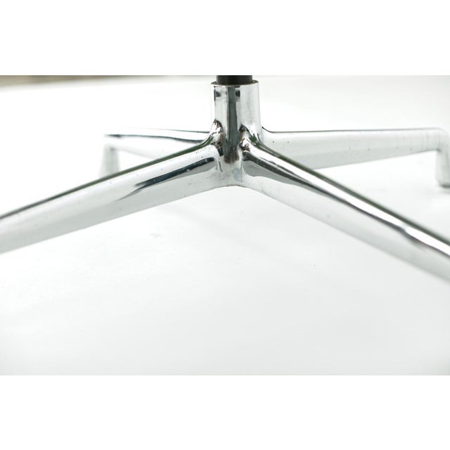 EA 108 Swivel Dining Chair with Aluminium Frame by Charles and Ray Eames for Herman Miller / Vitra, 1970s For Sale - Image 10 of 18