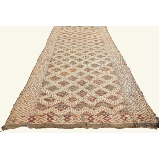 Berber Tribes of Morocco Vintage Zemmour Moroccan Kilim Rug, 03'02 X 24'03 For Sale - Image 4 of 10