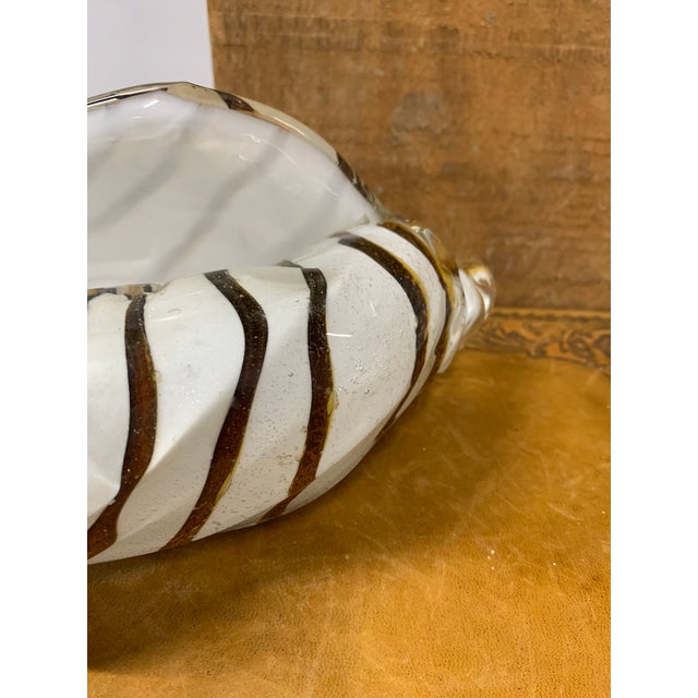 1970’s Murano Style White & Brown Striped Glass Sea Shell For Sale In Dallas - Image 6 of 6