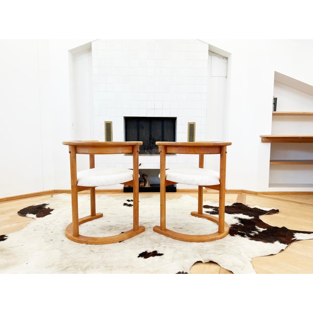 Afra & Tobia Scarpa 1970s Round Post Modern Brutalist MCM Beech Dining Table + 6 Chairs, 9 Pcs Set For Sale - Image 4 of 16