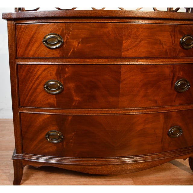 1920s 1920s Finch Fine Furniture English Regency Mahogany Commode / Bachelors Chest of Drawers For Sale - Image 5 of 16