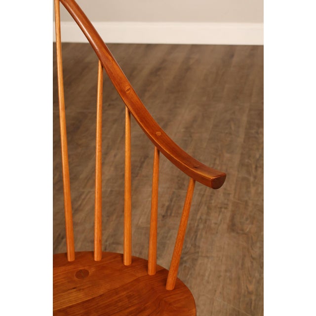 Thomas Moser Set Of Eight Continuous Arm Dining Chairs For Sale - Image 11 of 18