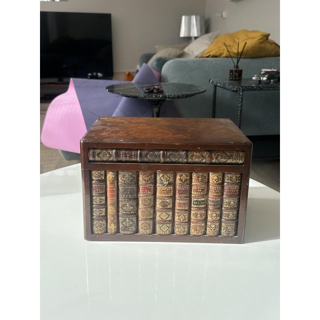 Dunhill Cigar Box, 1950s, in Good conditions. Designed 1950 to 1959 This piece has an attribution mark, I am sure that it...