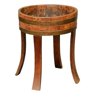 English Oak 1880s Circular Planter with Brass Braces Mounted on Splaying Legs For Sale