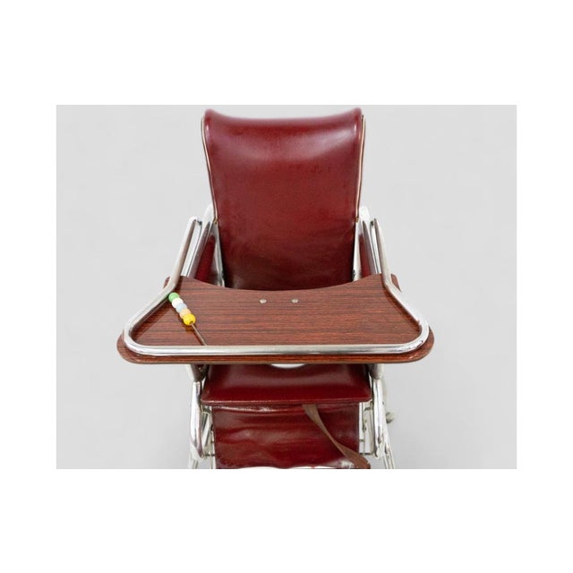 1970s Vintage High Chair in Burgundy Leather with Tray and Potty, 1970s For Sale - Image 5 of 7