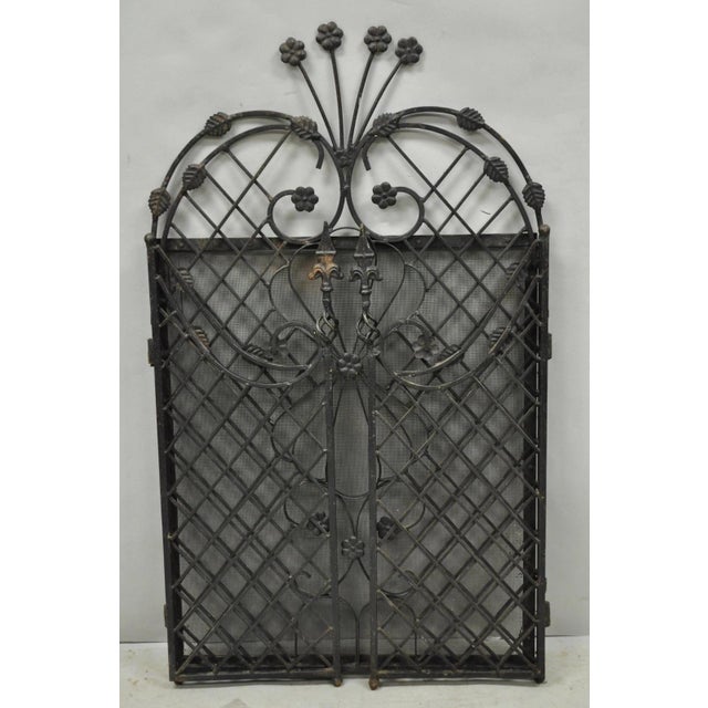 Antique Gothic Arts & Crafts Wrought Iron Scrolling Folding Fireplace Screen For Sale - Image 18 of 18