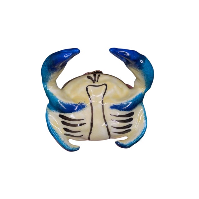 Store your precious treasures in our exquisite Chesapeake Blue Crab Box. Made with intricate detailing and a luxurious...