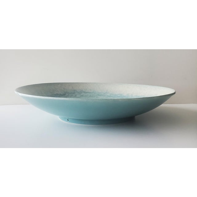 Global Views Large Aqua Platter/Wall Hanger Aprox 20 1/2 round and aprox 4 inches high