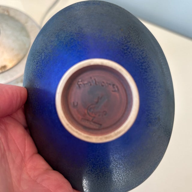 Ceramic 1950s Berndt Friberg Small Blue Decorative Bowl For Sale - Image 7 of 9
