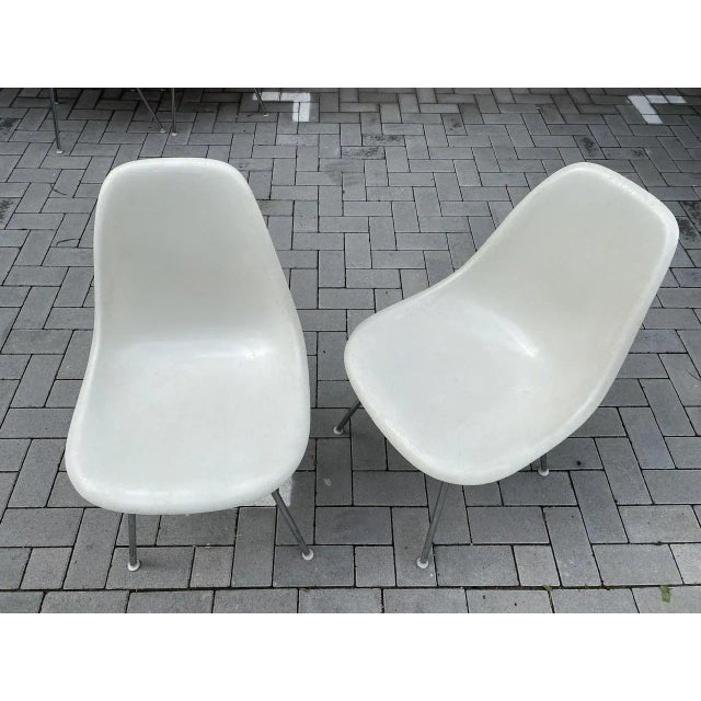 Vintage Chairs by Charles & Ray Eames for Herman Miller, 1960s, Set of 2 For Sale - Image 12 of 18