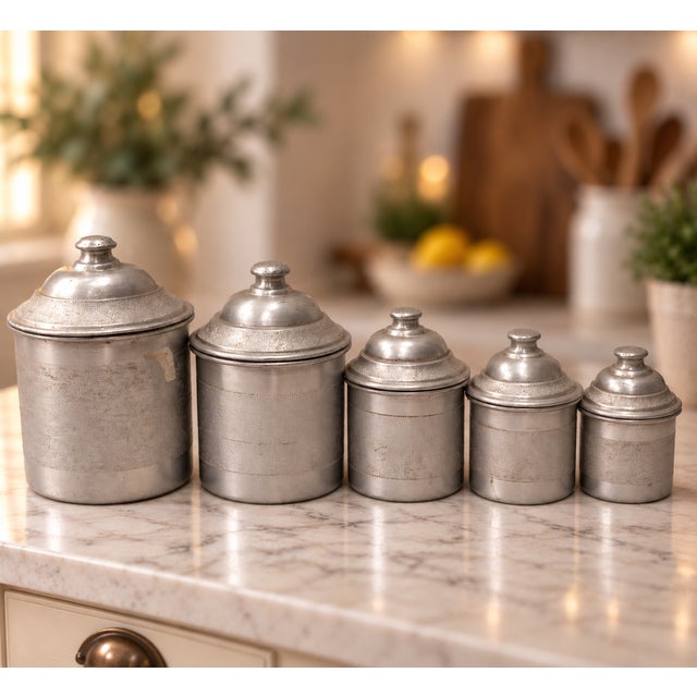 Farmhouse 1940s French-Style Graduated Aluminum Kitchen Canister Set, 5 Pieces For Sale - Image 3 of 10