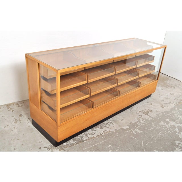Vintage Shop Display Cabinet in Oak, 1930s For Sale - Image 12 of 18