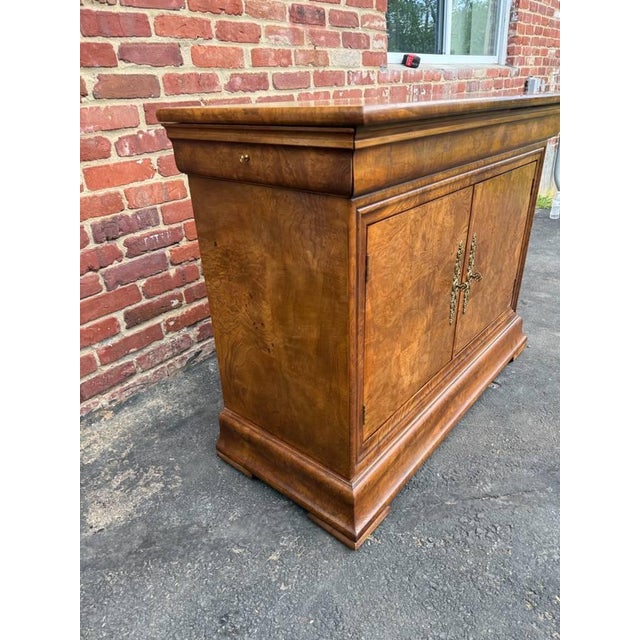 Mid 20th Century Henredon Furniture Burlwood Buffet Server For Sale In Washington DC - Image 6 of 16