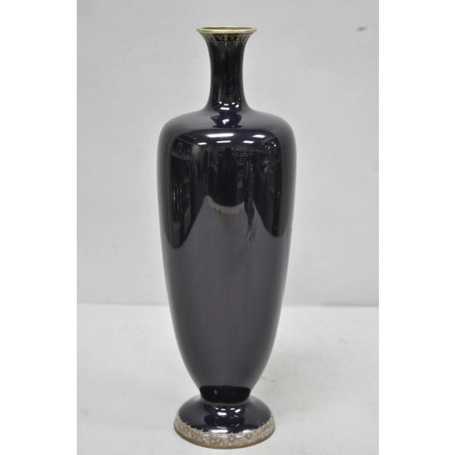 Early 20th Century Meiji Period Japanese Cloisonne Enamel Dark Blue Daisy & Butterfly Tall Urn Vase For Sale - Image 10 of 12