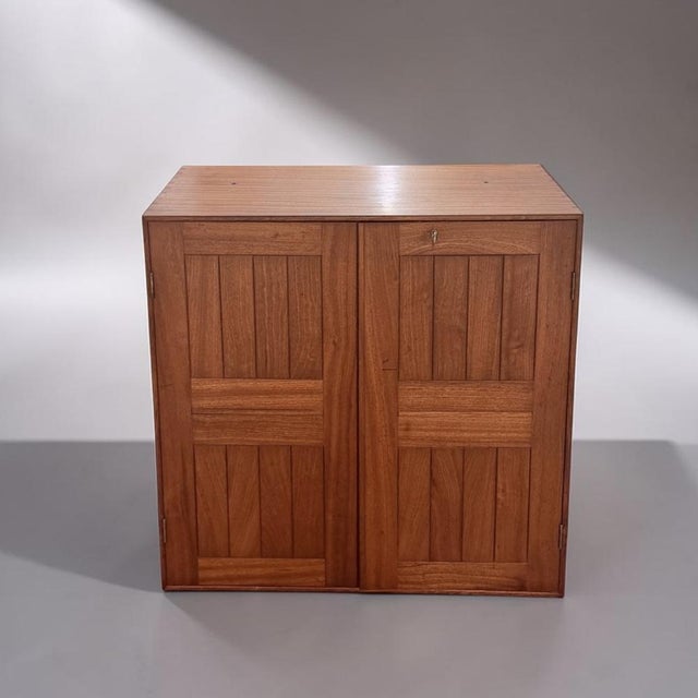 Brown Cabinet by Mogens Koch for Rud. Rasmussen Joinery, Denmark, 1930s For Sale - Image 8 of 18