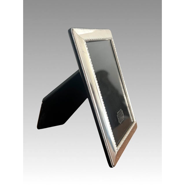 1990s Carrs Sterling Silver Rectangular English Picture Photo Frame, Hallmarked by Ron Carr For Sale - Image 5 of 8