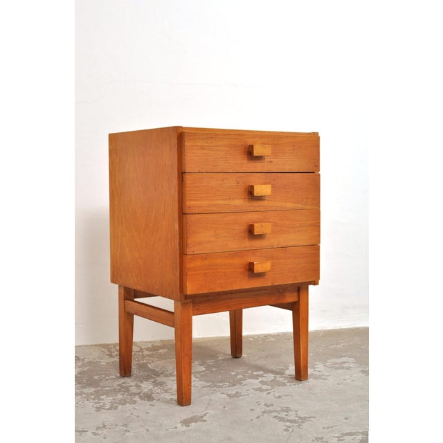 Vintage Chest of Drawers in Oak, 1960s For Sale - Image 9 of 9