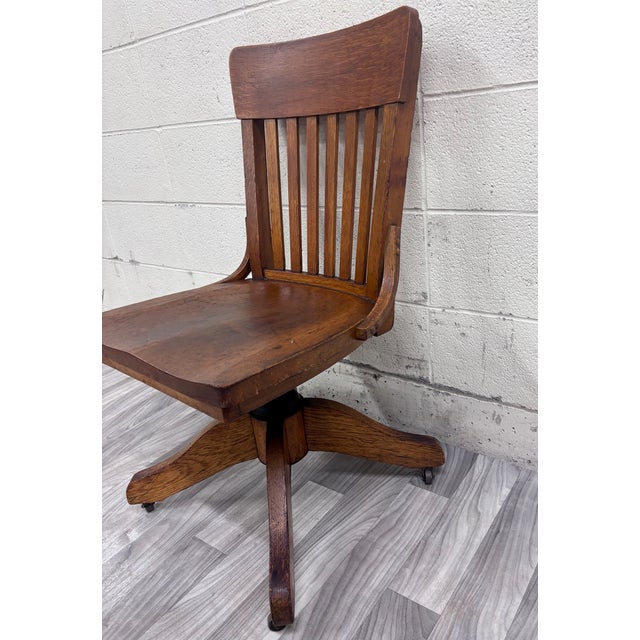 Arts & Crafts Antique Arts & Crafts Mission Style Quarter Sawn Tiger Oak Swivel Desk Chair For Sale - Image 3 of 8