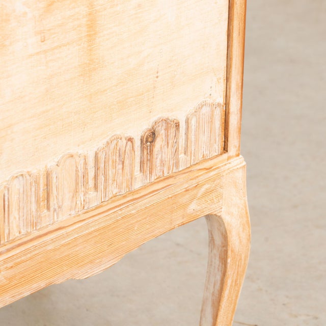 Pair of 20th Century Danish Whitewashed Pine Small Cabinet Nightstands For Sale - Image 13 of 16