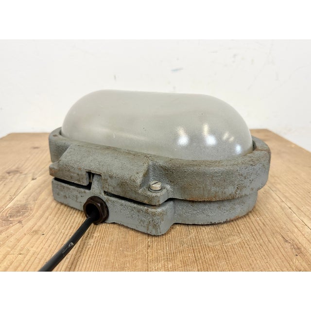 Grey Industrial Cast Iron Wall Light from Elektrosvit, 1960s For Sale - Image 9 of 16
