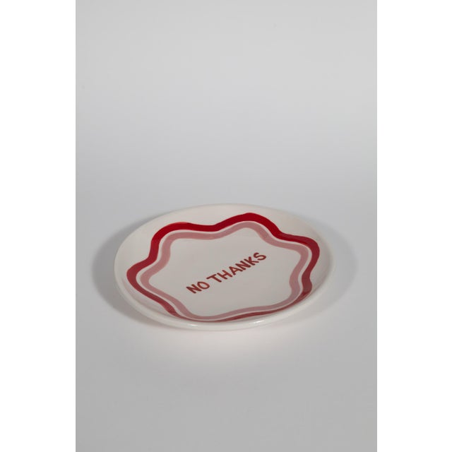 Talk of the Table Artisanal Plate Set- 2 Pieces For Sale - Image 9 of 11